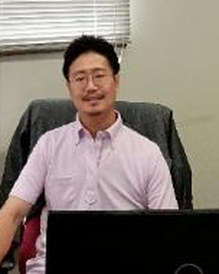 秀熊 佑哉 准教授
