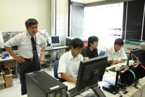 20160809_1進修館高校インターン製造